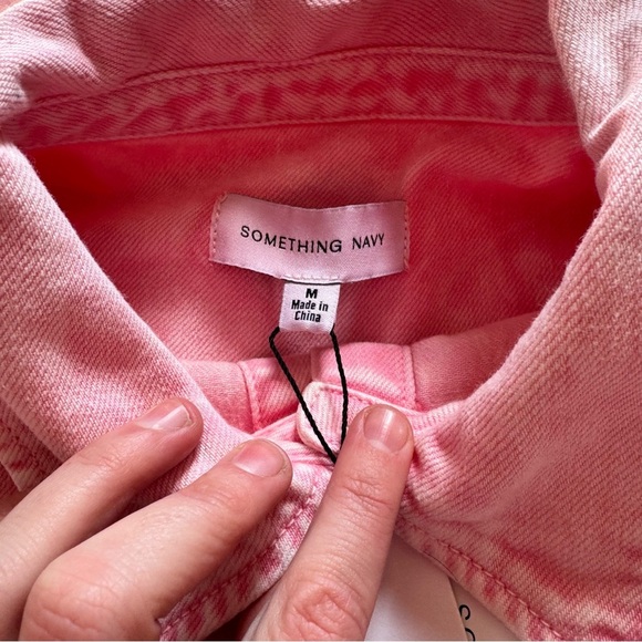 NWT Something Navy Magnolia shirt jacket Ruffle Pink Medium - Picture 6 of 6